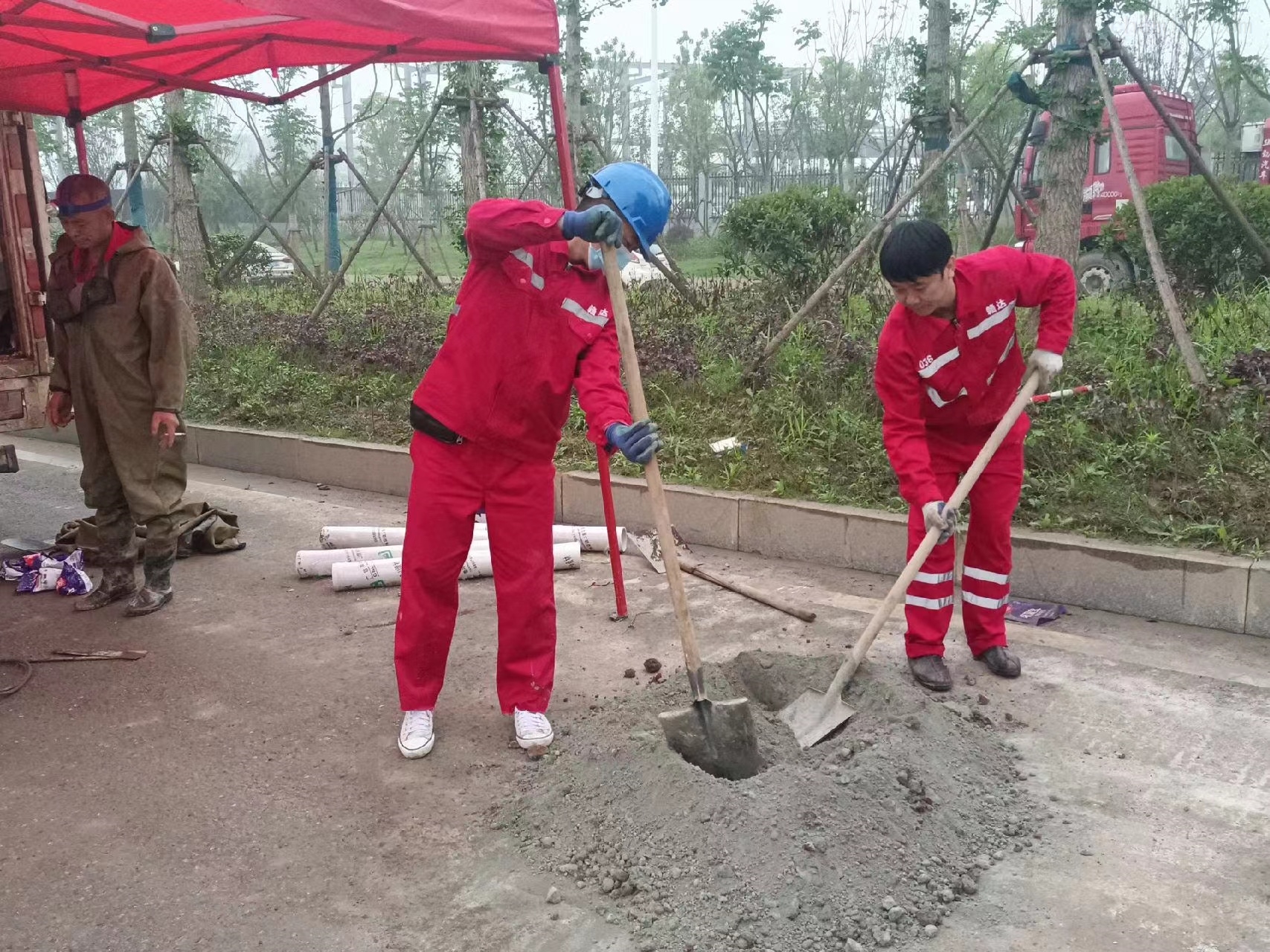 绵阳管道疏通哪家好】及时进行市政管道清淤